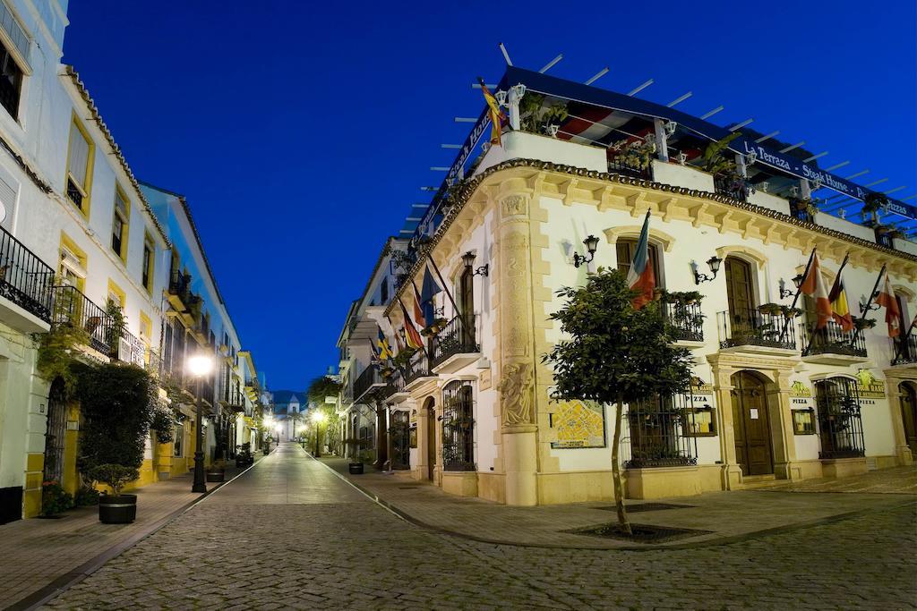 Puerta De Aduares Aparthotel Marbella Exterior foto